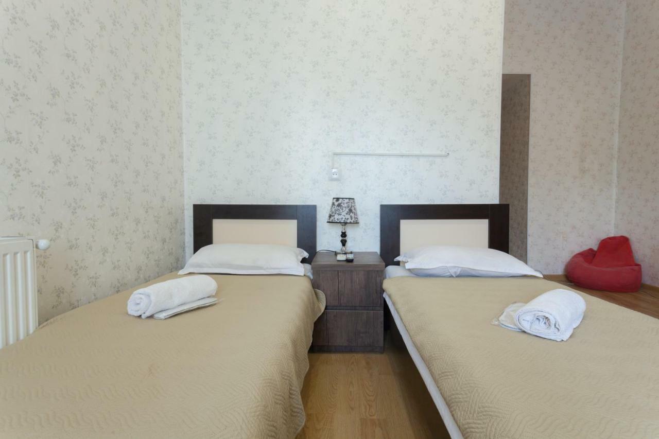 Guest House Ketrin Tbilisi Exterior foto